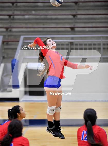Thumbnail 3 in Jefferson Vs Brackenridge photogallery.