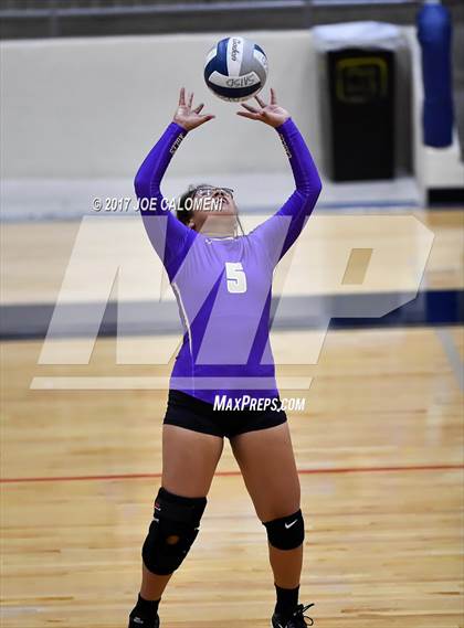 Thumbnail 1 in Jefferson Vs Brackenridge photogallery.