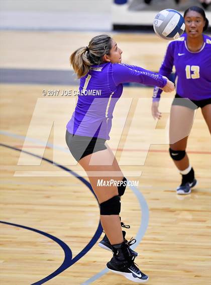 Thumbnail 3 in Jefferson Vs Brackenridge photogallery.