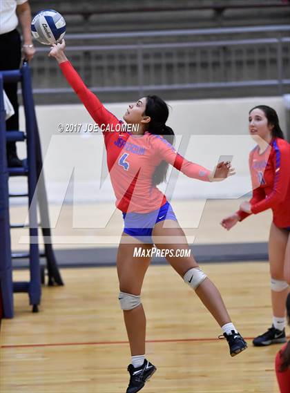 Thumbnail 2 in Jefferson Vs Brackenridge photogallery.