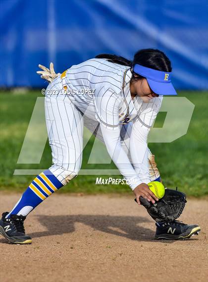 Thumbnail 3 in West Covina @ Edgewood photogallery.
