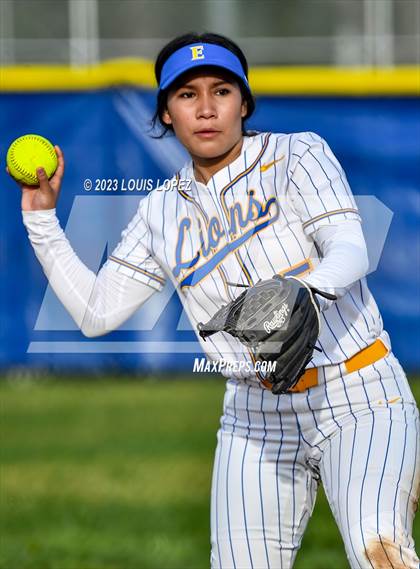 Thumbnail 1 in West Covina @ Edgewood photogallery.