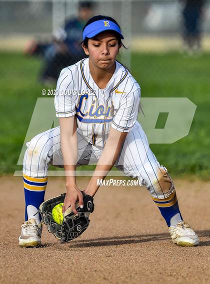 Thumbnail 1 in West Covina @ Edgewood photogallery.