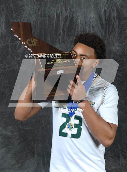 Thumbnail 3 in St. Patrick-St. Vincent (CIF State D4 Award Photos) photogallery.