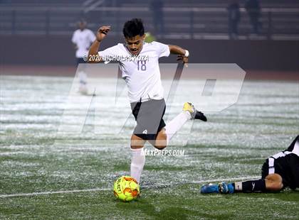 Thumbnail 3 in Lynwood vs. Firebaugh (LUSD Annual Soccer Derby) photogallery.