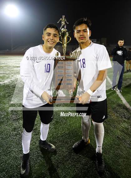 Thumbnail 1 in Lynwood vs. Firebaugh (LUSD Annual Soccer Derby) photogallery.