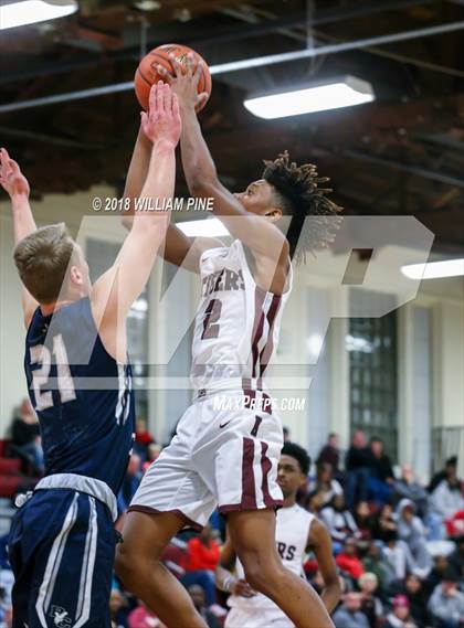 Thumbnail 3 in Burke Catholic @ Kingston photogallery.