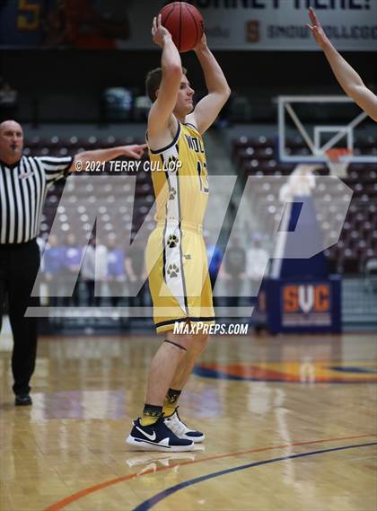 Thumbnail 2 in Enterprise vs. Beaver (UHSAA 2A Semifinal) photogallery.