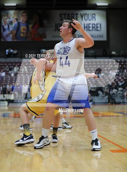 Thumbnail 1 in Enterprise vs. Beaver (UHSAA 2A Semifinal) photogallery.