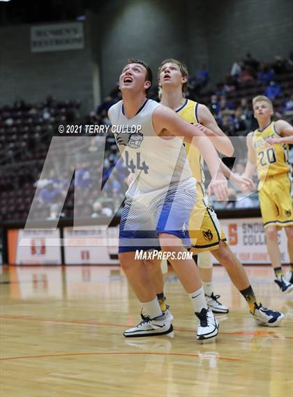 Thumbnail 1 in Enterprise vs. Beaver (UHSAA 2A Semifinal) photogallery.