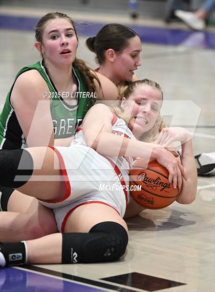 Thumbnail 2 in Green @ Hiland (OHSAA DIV VII Regional Semifinal) photogallery.