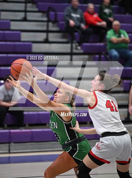 Thumbnail 3 in Green @ Hiland (OHSAA DIV VII Regional Semifinal) photogallery.