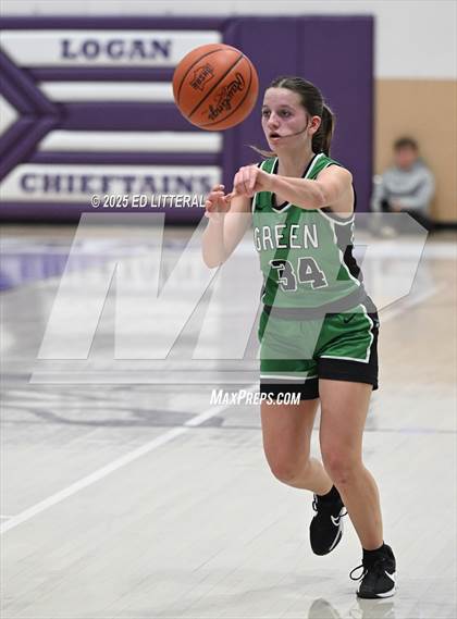 Thumbnail 2 in Green @ Hiland (OHSAA DIV VII Regional Semifinal) photogallery.