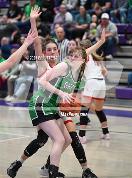 Thumbnail 3 in Green @ Hiland (OHSAA DIV VII Regional Semifinal) photogallery.