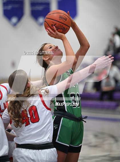 Thumbnail 2 in Green @ Hiland (OHSAA DIV VII Regional Semifinal) photogallery.