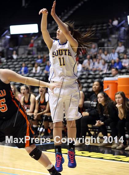 Thumbnail 1 in Shawnee Mission Northwest vs. South (KSHSAA 6A Playoff) photogallery.