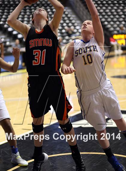 Thumbnail 3 in Shawnee Mission Northwest vs. South (KSHSAA 6A Playoff) photogallery.