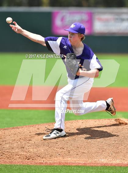 Thumbnail 2 in Godley vs. Wylie (UIL 4A Region 1 Final) photogallery.