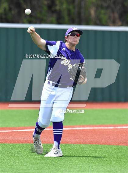 Thumbnail 2 in Godley vs. Wylie (UIL 4A Region 1 Final) photogallery.