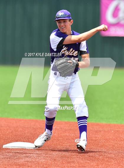 Thumbnail 3 in Godley vs. Wylie (UIL 4A Region 1 Final) photogallery.