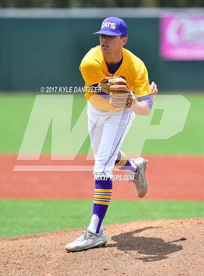 Thumbnail 1 in Godley vs. Wylie (UIL 4A Region 1 Final) photogallery.