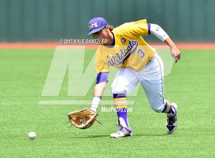 Thumbnail 3 in Godley vs. Wylie (UIL 4A Region 1 Final) photogallery.