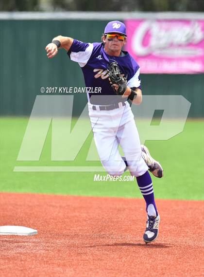 Thumbnail 2 in Godley vs. Wylie (UIL 4A Region 1 Final) photogallery.