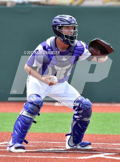 Thumbnail 1 in Godley vs. Wylie (UIL 4A Region 1 Final) photogallery.