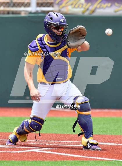Thumbnail 2 in Godley vs. Wylie (UIL 4A Region 1 Final) photogallery.