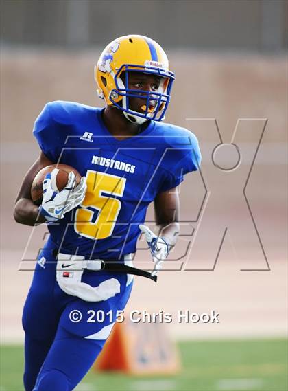 Thumbnail 2 in Sahuaro @ Sahuarita photogallery.