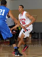 Photo from the gallery "Antelope vs. De La Salle (MaxPreps Holiday Classic)"