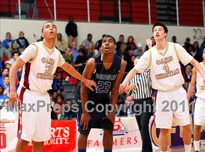 Thumbnail 1 in Oaks Christian vs. Windward (CIF SoCal D4 Regional Final) photogallery.