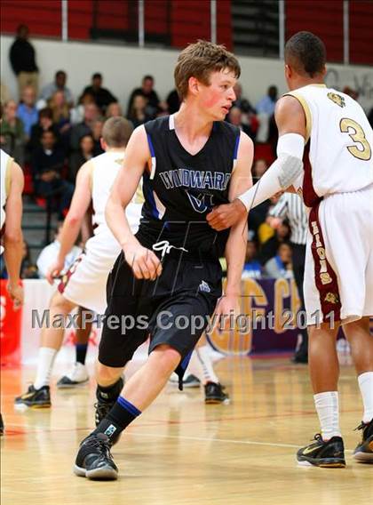 Thumbnail 3 in Oaks Christian vs. Windward (CIF SoCal D4 Regional Final) photogallery.