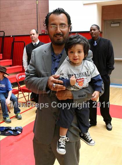 Thumbnail 2 in Oaks Christian vs. Windward (CIF SoCal D4 Regional Final) photogallery.