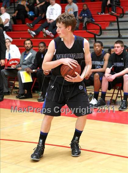Thumbnail 1 in Oaks Christian vs. Windward (CIF SoCal D4 Regional Final) photogallery.