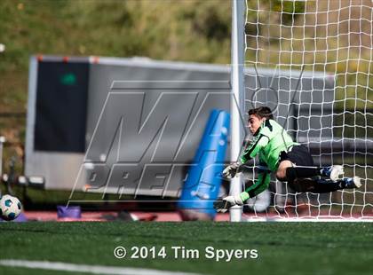 Thumbnail 3 in Webster Groves vs Washburn Rural (Gateway City Soccer Classic) photogallery.