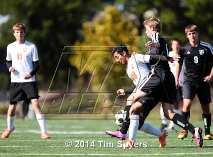 Thumbnail 3 in Webster Groves vs Washburn Rural (Gateway City Soccer Classic) photogallery.