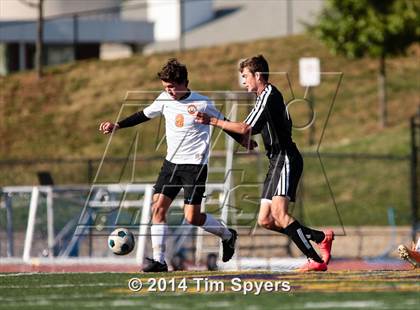 Thumbnail 3 in Webster Groves vs Washburn Rural (Gateway City Soccer Classic) photogallery.