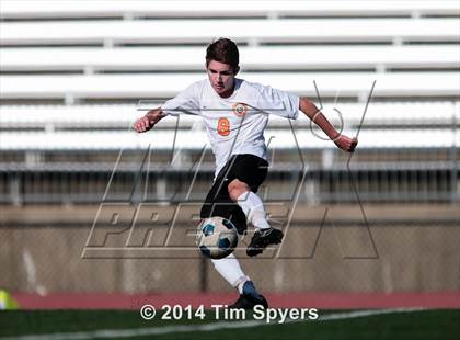 Thumbnail 2 in Webster Groves vs Washburn Rural (Gateway City Soccer Classic) photogallery.