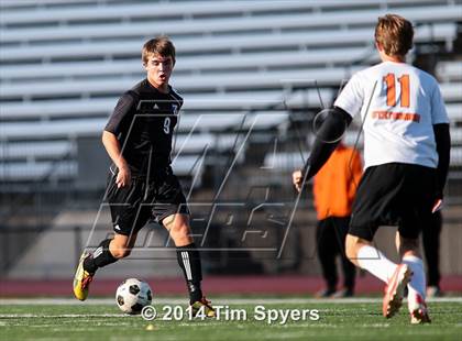 Thumbnail 2 in Webster Groves vs Washburn Rural (Gateway City Soccer Classic) photogallery.