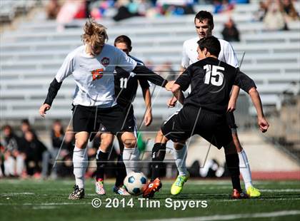 Thumbnail 2 in Webster Groves vs Washburn Rural (Gateway City Soccer Classic) photogallery.