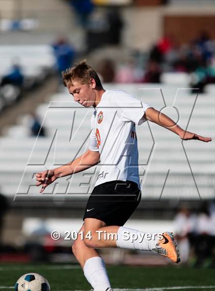 Thumbnail 3 in Webster Groves vs Washburn Rural (Gateway City Soccer Classic) photogallery.