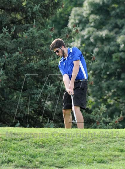Thumbnail 3 in Webutuck vs. Millbrook photogallery.