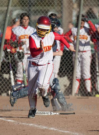 Thumbnail 3 in Oakdale vs. Los Banos photogallery.