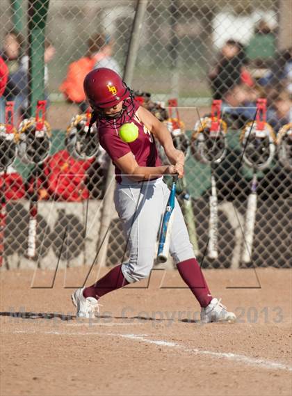 Thumbnail 1 in Oakdale vs. Los Banos photogallery.