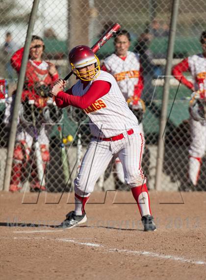 Thumbnail 2 in Oakdale vs. Los Banos photogallery.