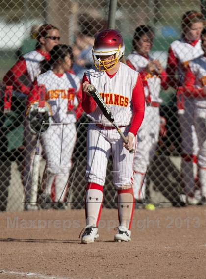 Thumbnail 2 in Oakdale vs. Los Banos photogallery.