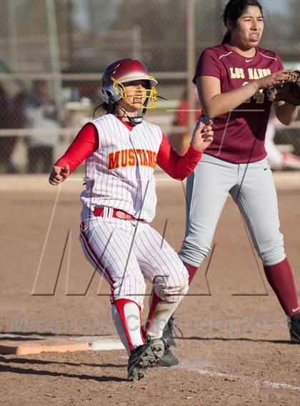 Thumbnail 3 in Oakdale vs. Los Banos photogallery.