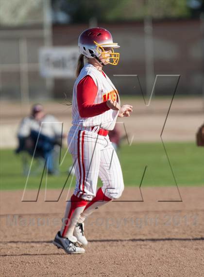 Thumbnail 2 in Oakdale vs. Los Banos photogallery.
