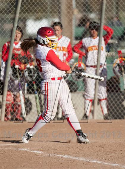 Thumbnail 3 in Oakdale vs. Los Banos photogallery.